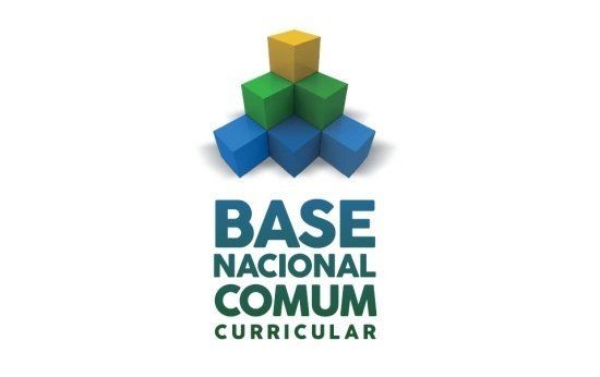 base nacional comum curricular na educação básica brasileira.